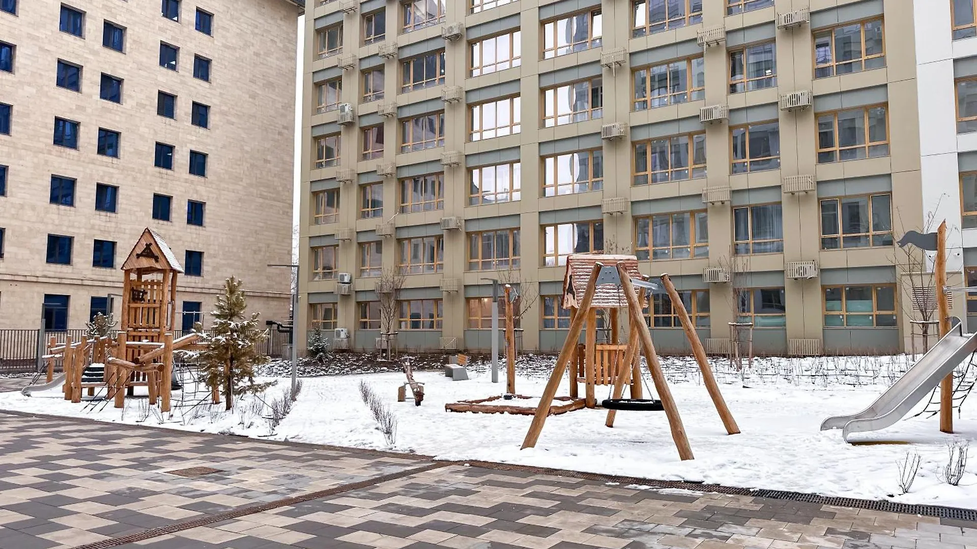 Яркая Студия В Meridian Apartments Almaty 0*,  Kazachstán